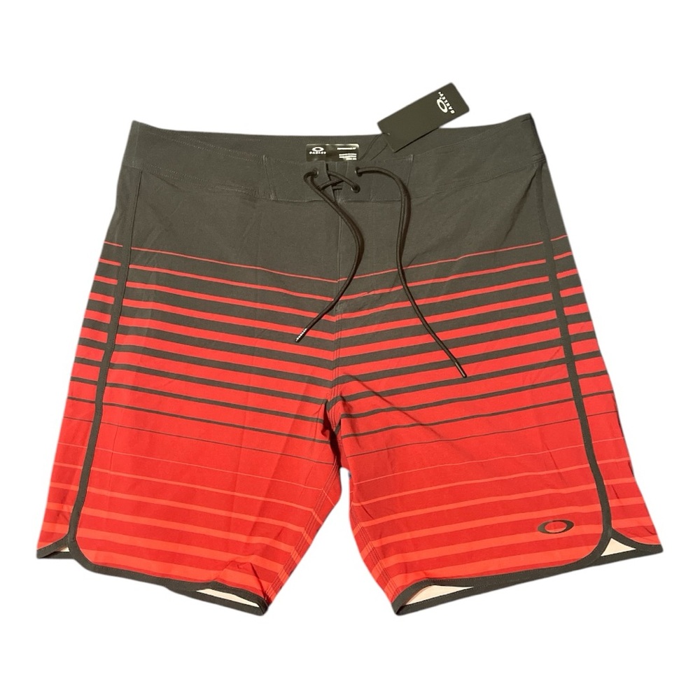 Oakley Men's Red and Black Swim Shorts